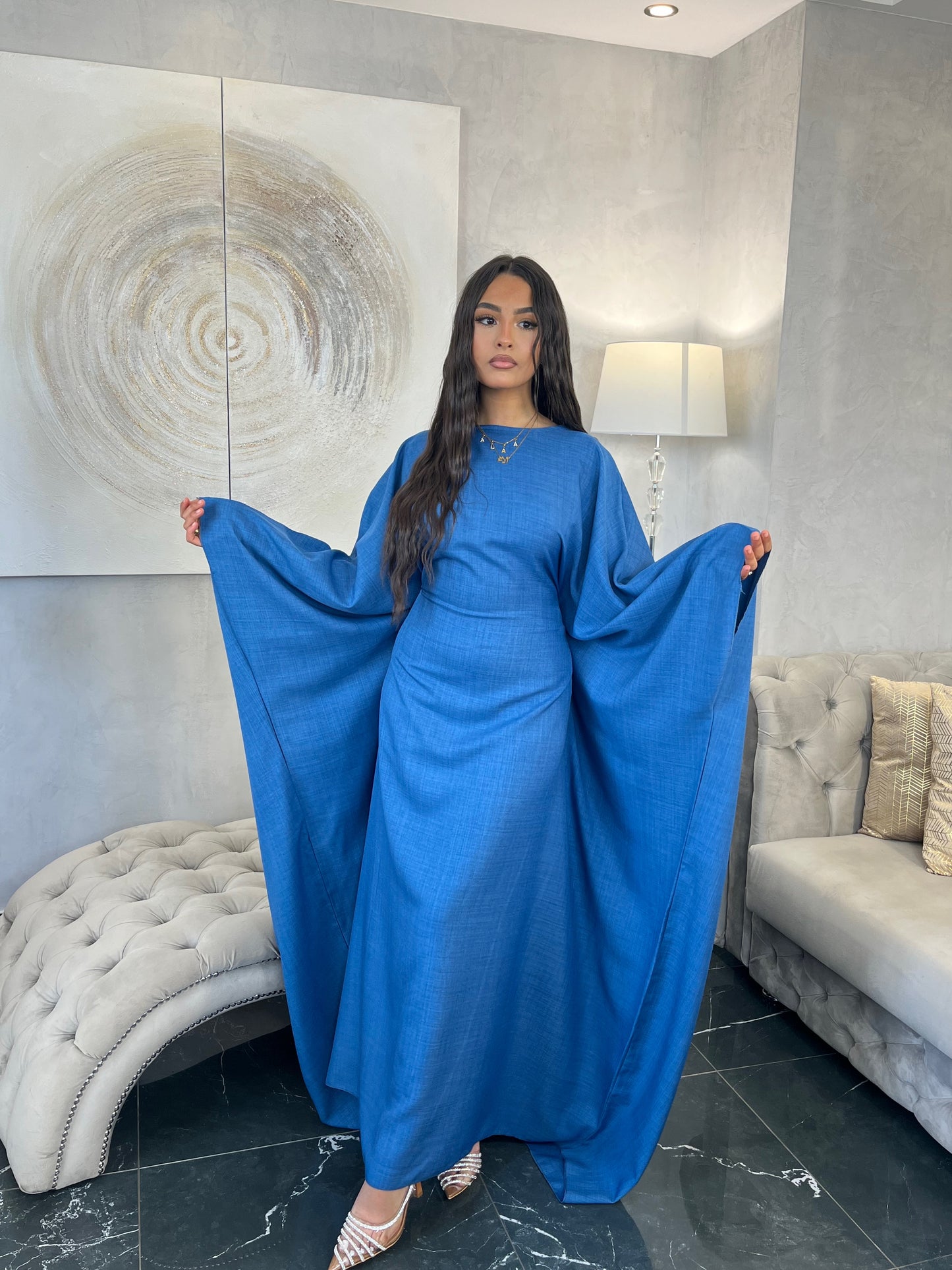 Robe cintrée ajustée princesse Romayssa