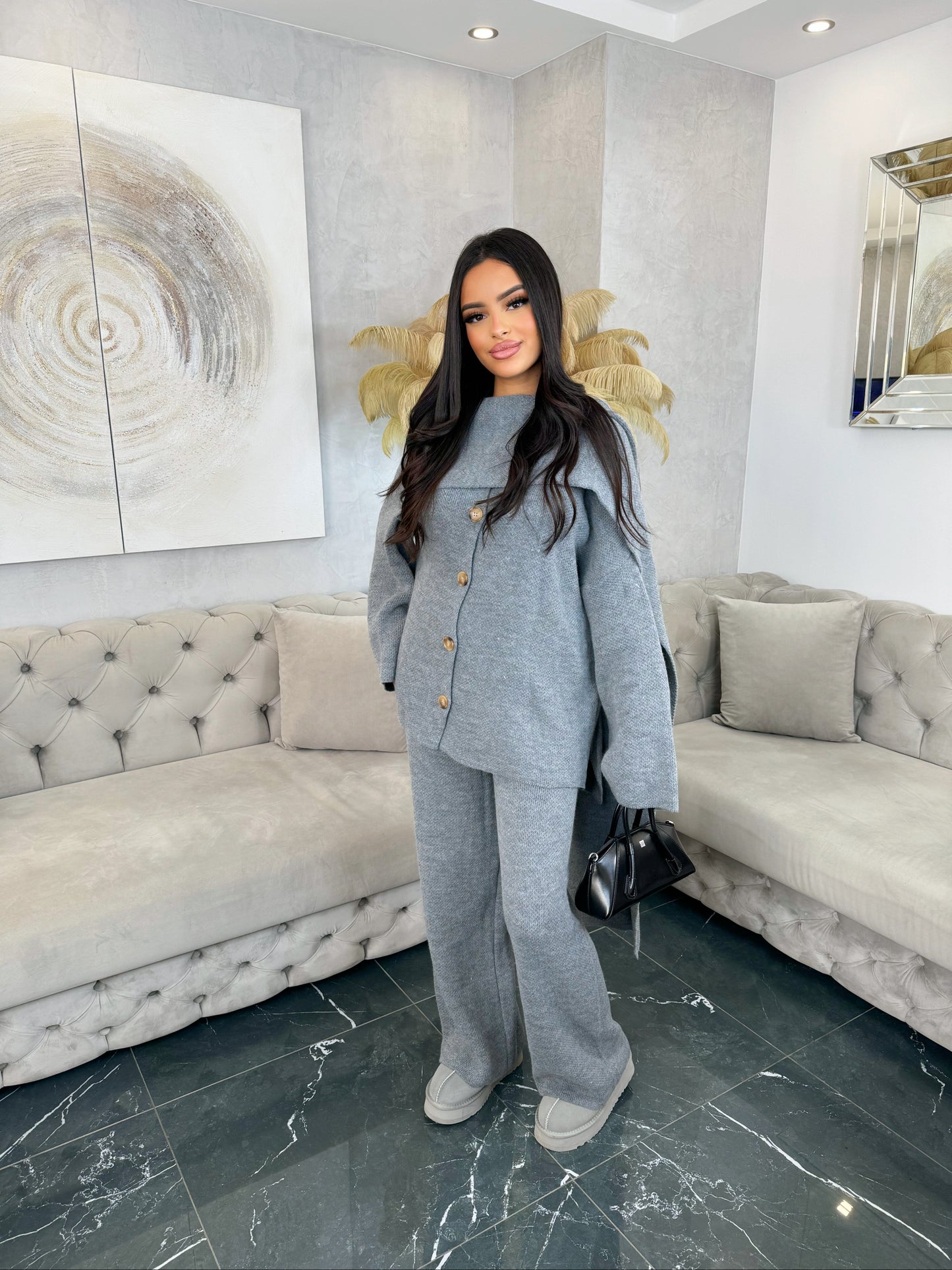 Ensemble pantalon avec écharpe intégrée