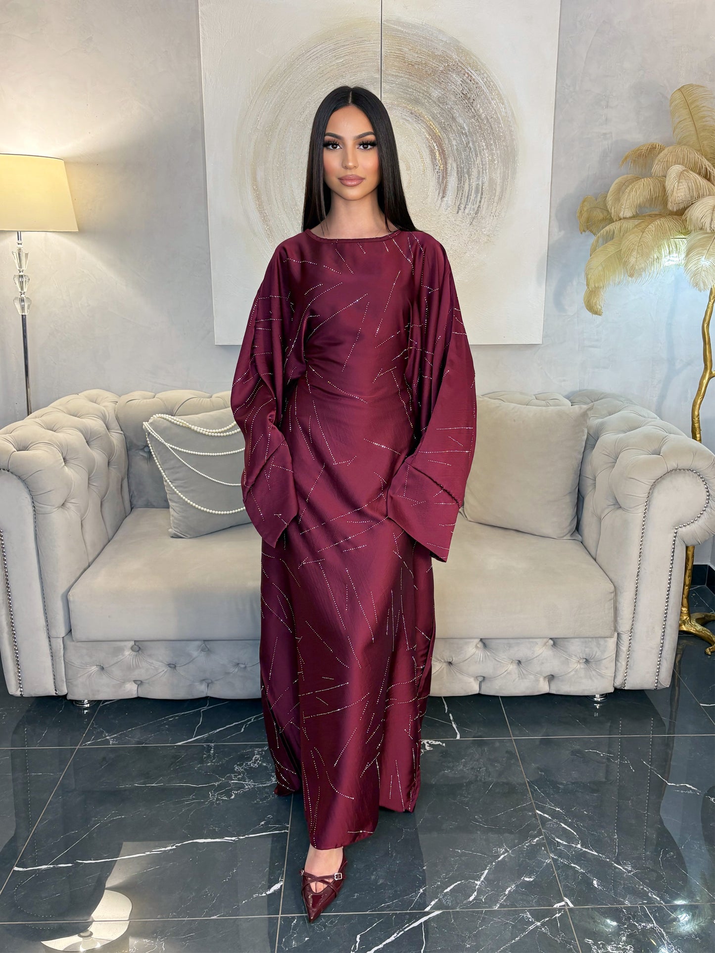 ABAYA A STRASS CINTREE AVEC VOILE