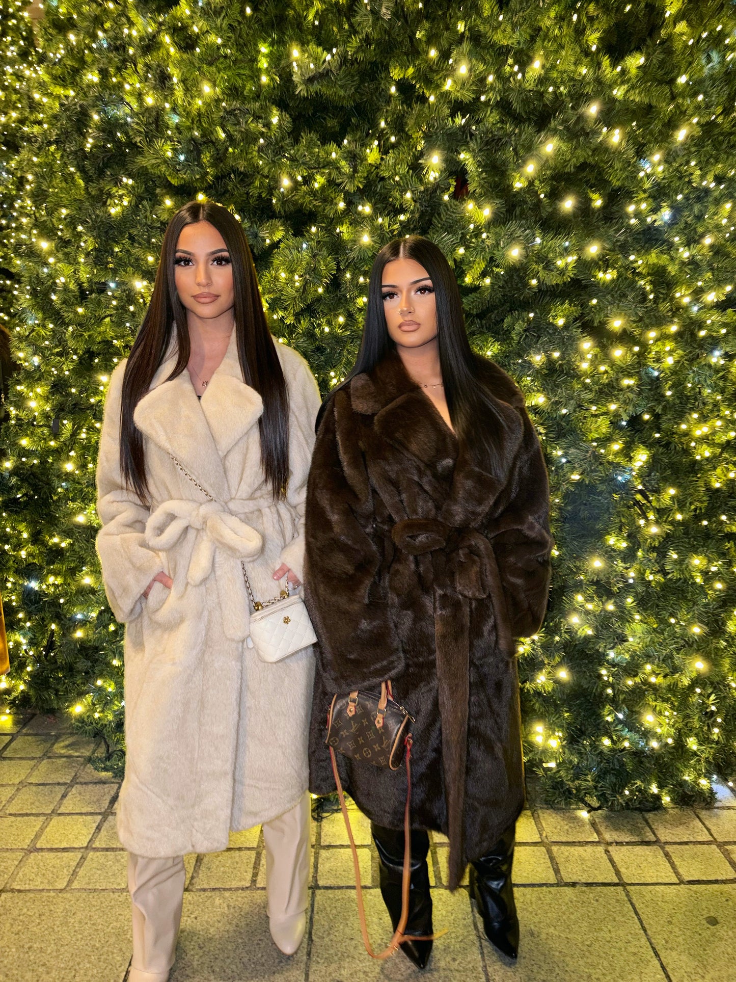 MANTEAU LONG EFFET FOURRURE PRINCESSE ROMY