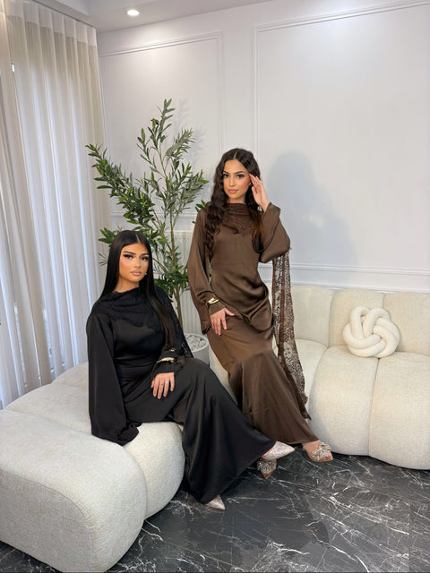 ROBE DENTELLE PRINCESSE JADE